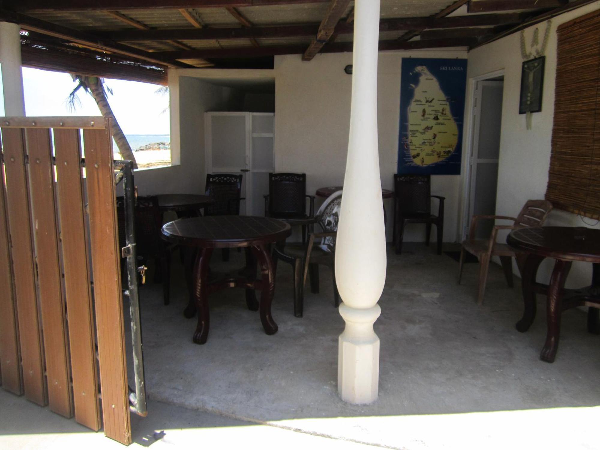 Anicia Beach House Negombo Dış mekan fotoğraf