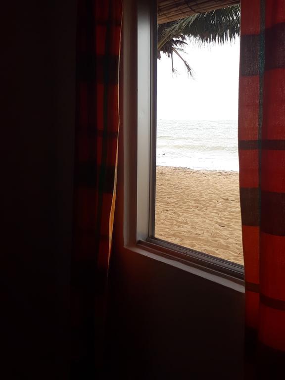 Anicia Beach House Negombo Dış mekan fotoğraf