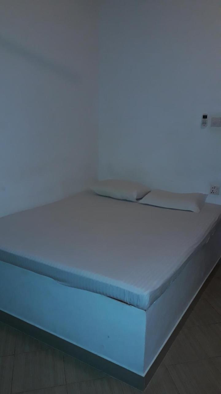 Anicia Beach House Negombo Dış mekan fotoğraf