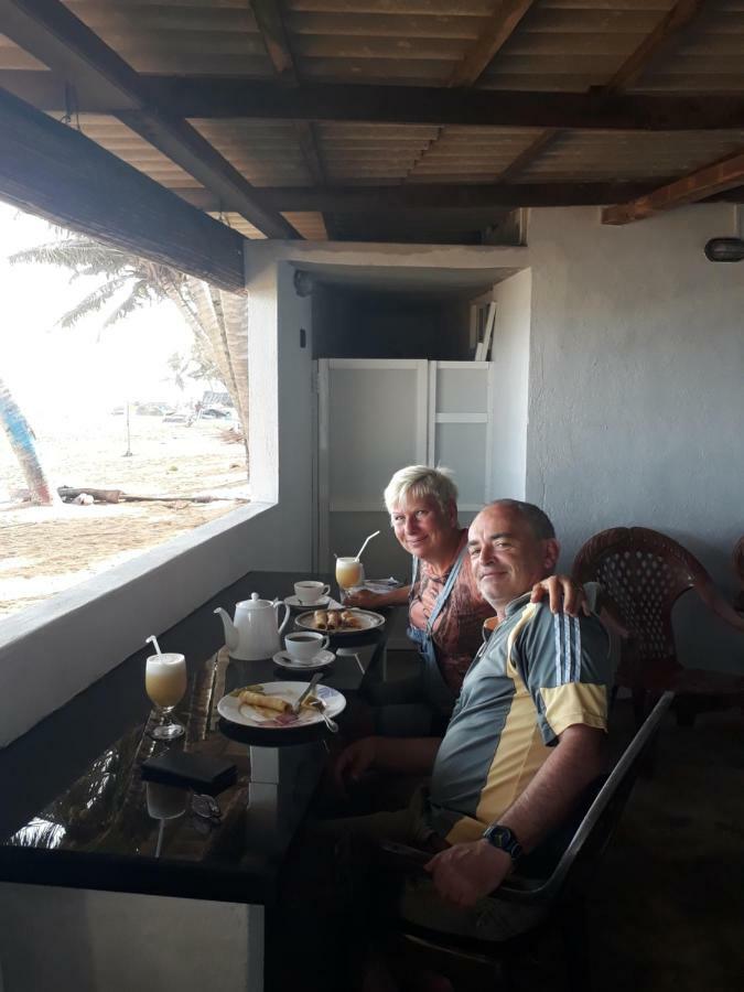Anicia Beach House Negombo Dış mekan fotoğraf
